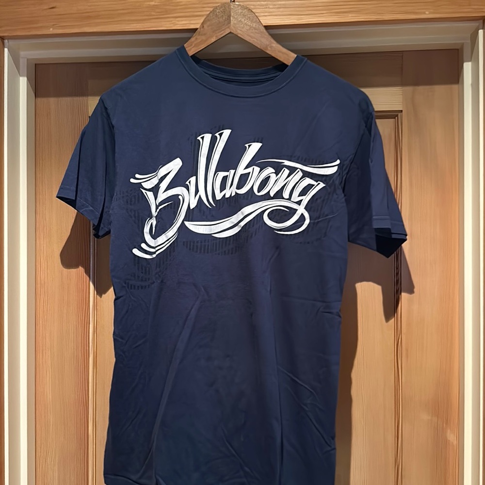 Billabong Men’s Medium Navy Blue T-Shirt